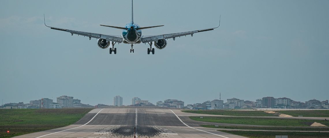 Flying Regularly vs. Flying Occasionally: Why Gaps Can Hold Pilots Back